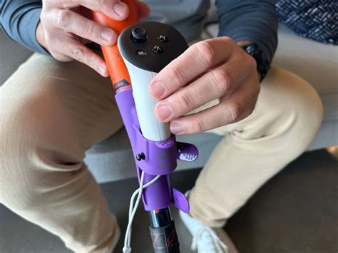 How to Attach your WIN Reality Bat Attachment .